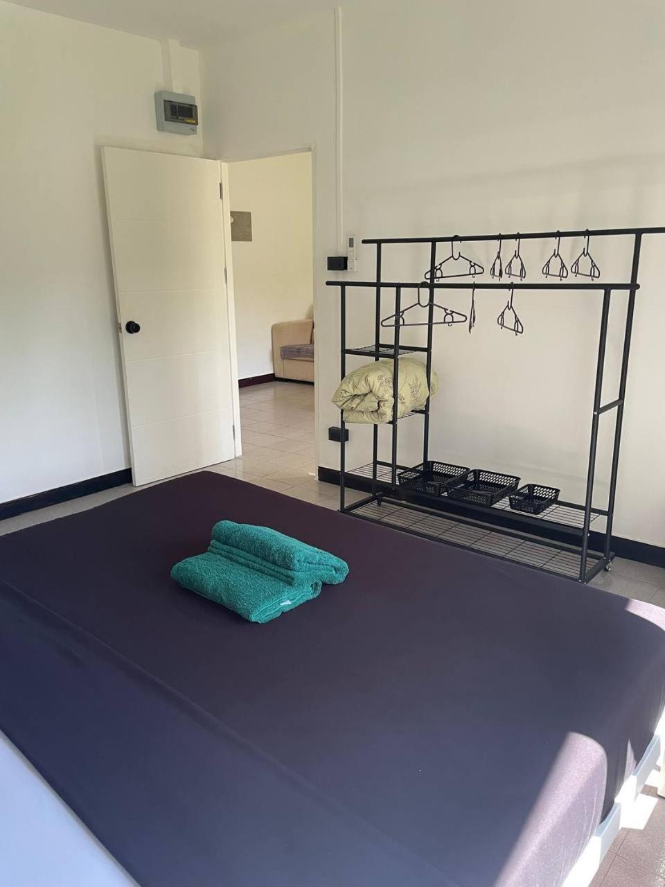 Maikhao Island 3 Guest house Phuket