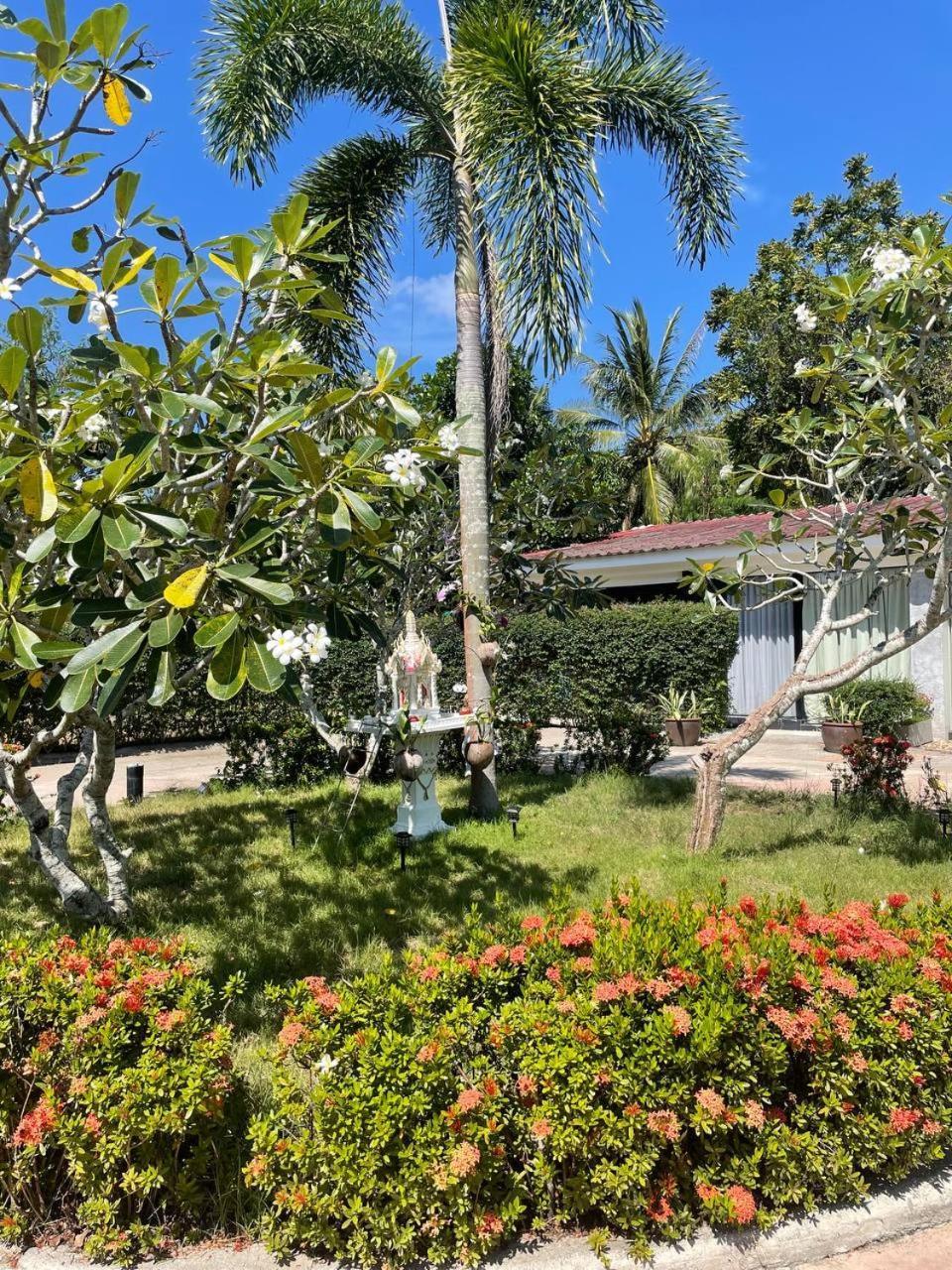 Guest house Maikhao Island 3 *